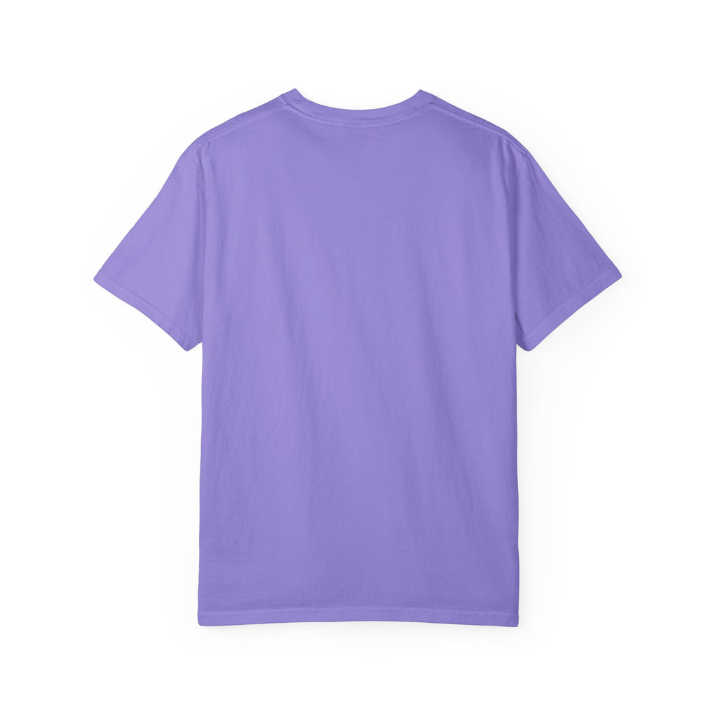 Coastal Canine Fall T-Shirt — Lighthouse, Labrador & Pumpkin Beach Tee